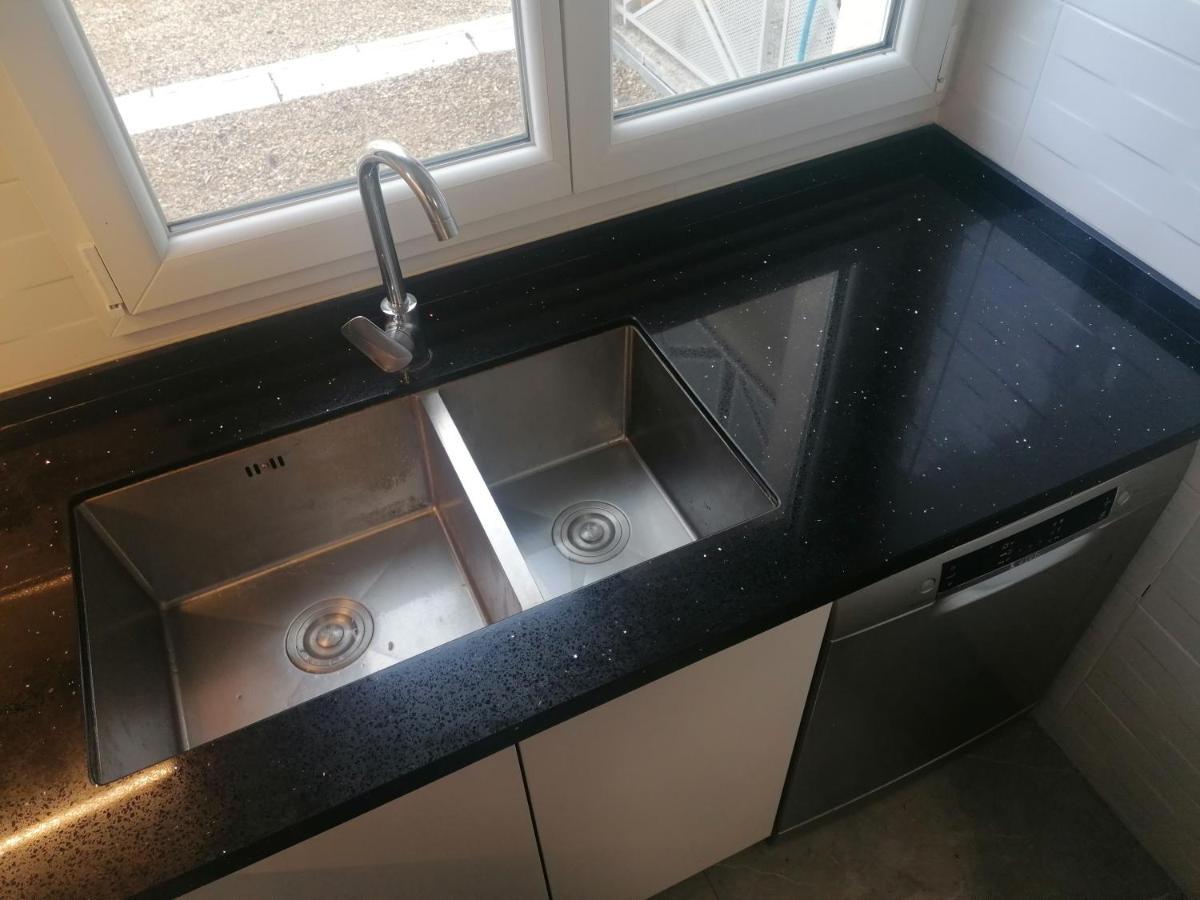 Location 3 Chambres Spacieuses Dans Appartment 2 Mn Rer Bussy Saint Georges Exterior foto